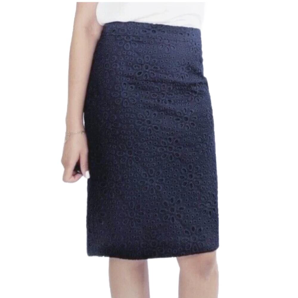 J CREW No 2 Pencil Skirt in Navy Blue Embroidered Eyelet Size 8 Business Casual
